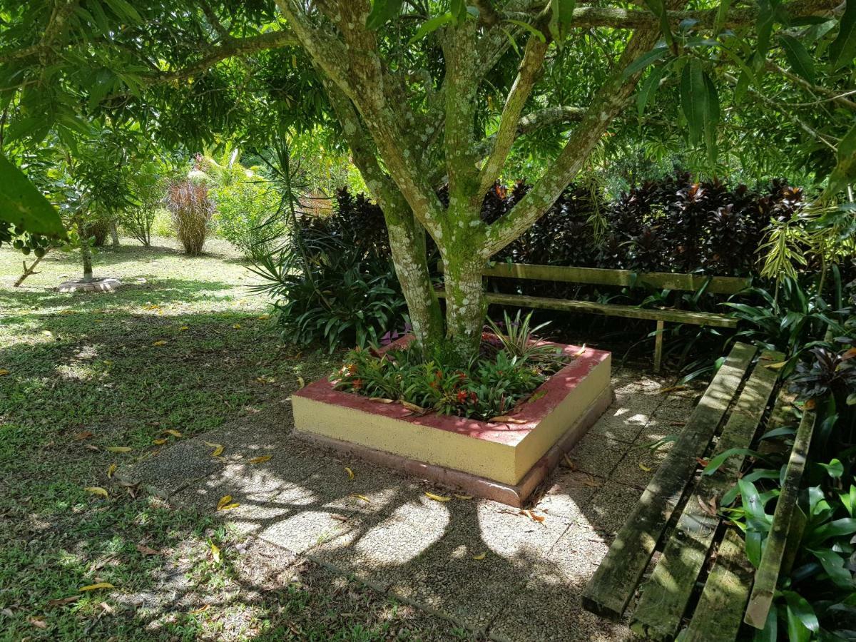 Domaine De Valcine Villa Sainte-Rose Kültér fotó