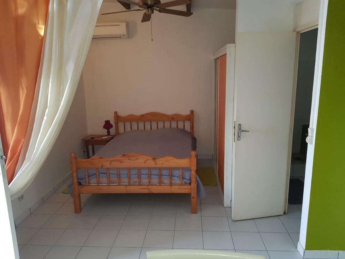 Domaine De Valcine Villa Sainte-Rose Kültér fotó